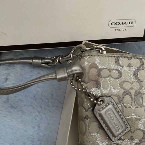 Coach Metallic Silver Signature Collection Wristlet - Picture 2 of 7
